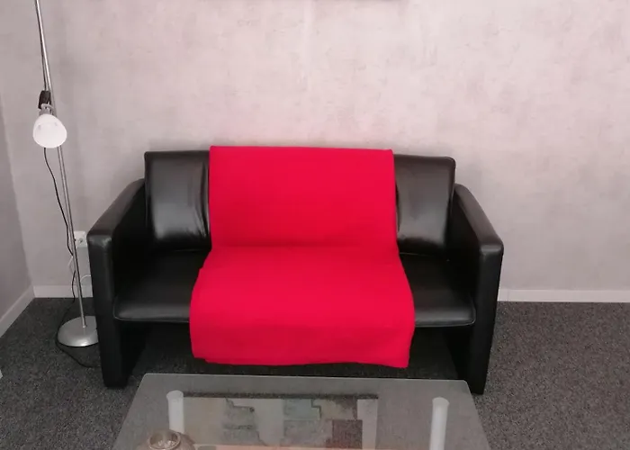 Waldecker Taverne 酒店 *